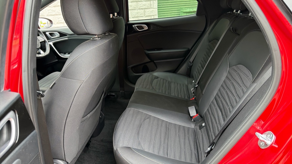 Kia Xceed 1.5T GDi ISG GT-Line 5dr Petrol Hatchback - Image 16
