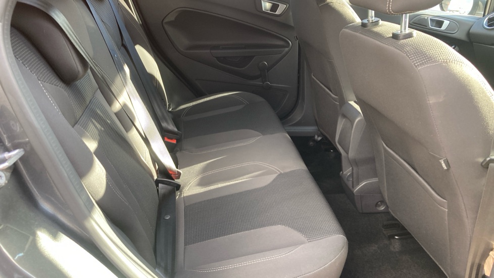 Ford Fiesta 1.0 EcoBoost Titanium 5dr Petrol Hatchback - Image 14