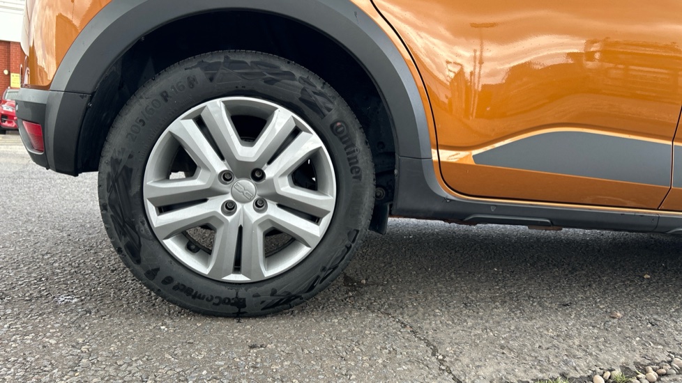Dacia Sandero Stepway 1.0 TCe Expression 5dr Petrol Hatchback - Image 7