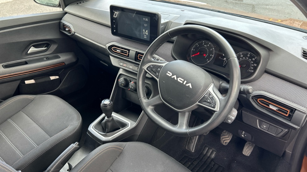 Dacia Sandero Stepway 1.0 TCe Expression 5dr Petrol Hatchback - Image 11