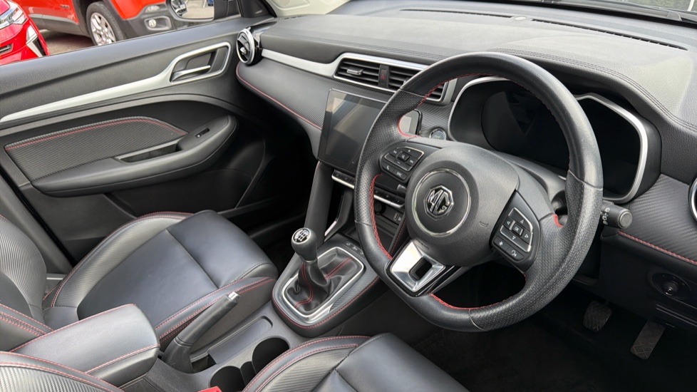 MG ZS 1.0T GDi Exclusive 5dr Petrol Hatchback - Image 11