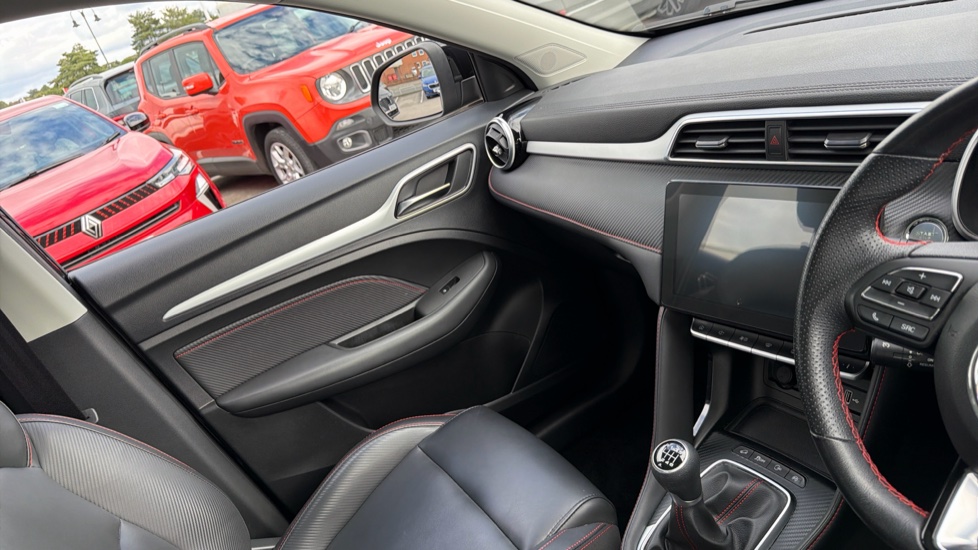 MG ZS 1.0T GDi Exclusive 5dr Petrol Hatchback - Image 14