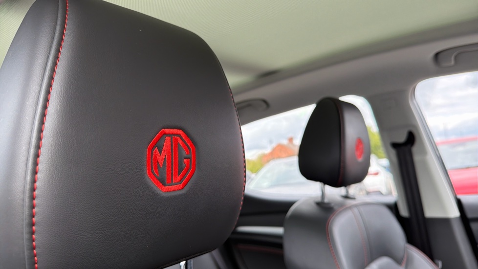 MG ZS 1.0T GDi Exclusive 5dr Petrol Hatchback - Image 37