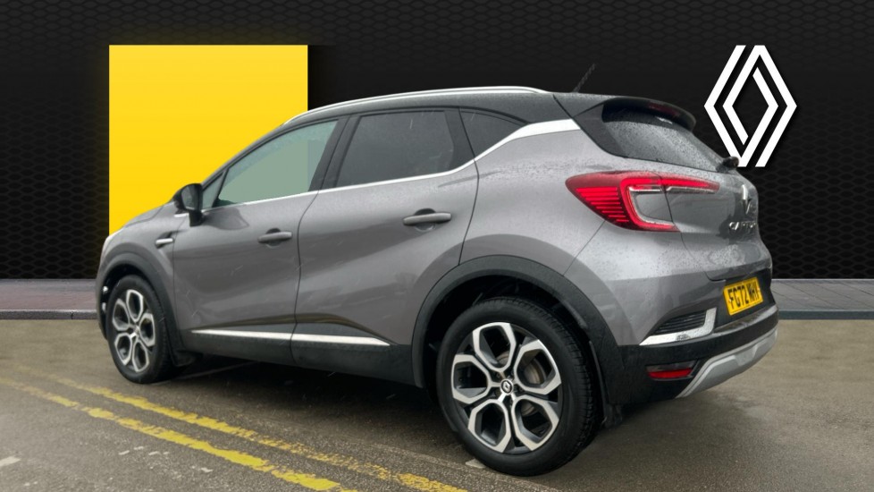 Renault Captur 1.3 TCE 140 SE Edition 5dr EDC Petrol Hatchback - Image 2
