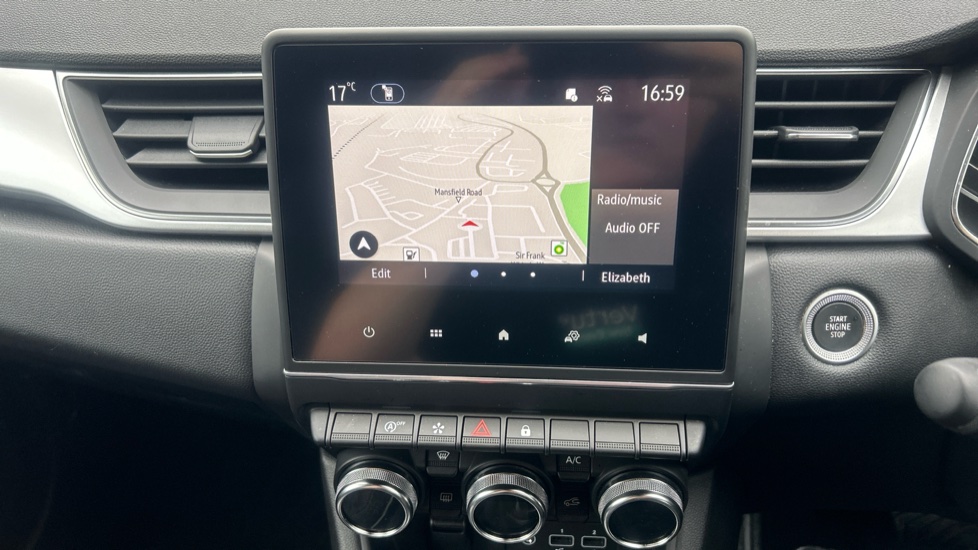 Renault Captur 1.3 TCE 140 SE Edition 5dr EDC Petrol Hatchback - Image 28