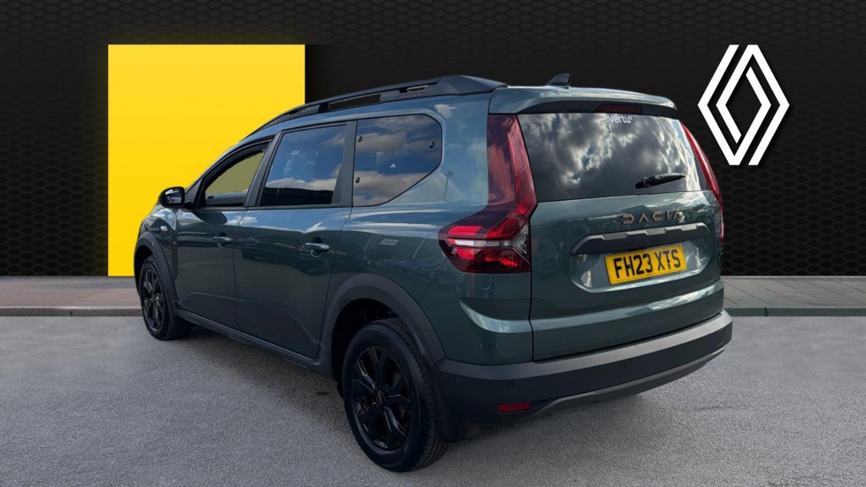 Dacia Jogger 1.0 TCe Extreme 5dr Petrol Estate - Image 2
