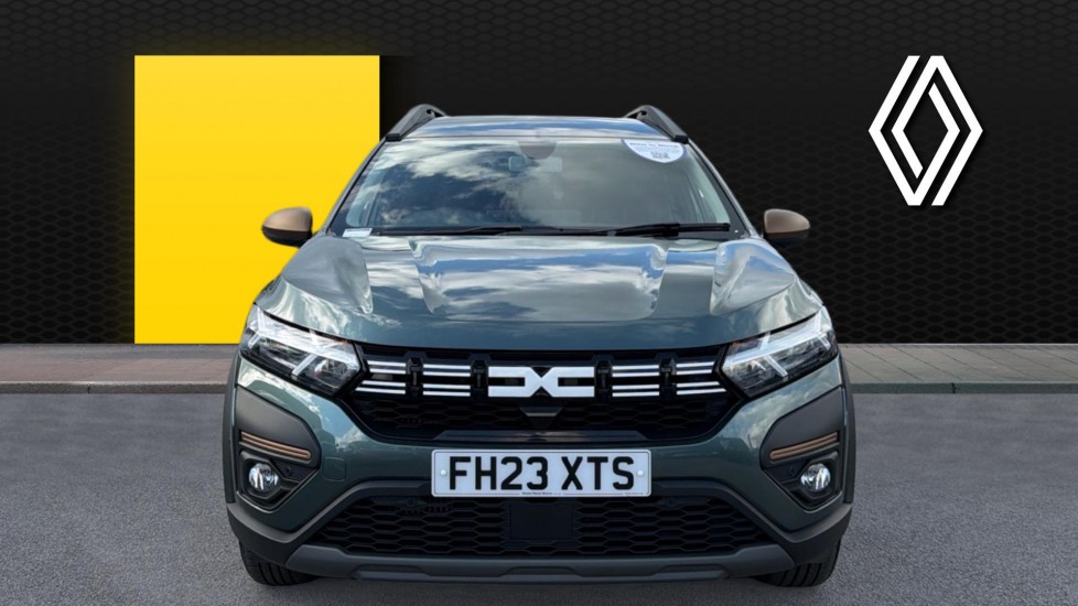Dacia Jogger 1.0 TCe Extreme 5dr Petrol Estate - Image 3
