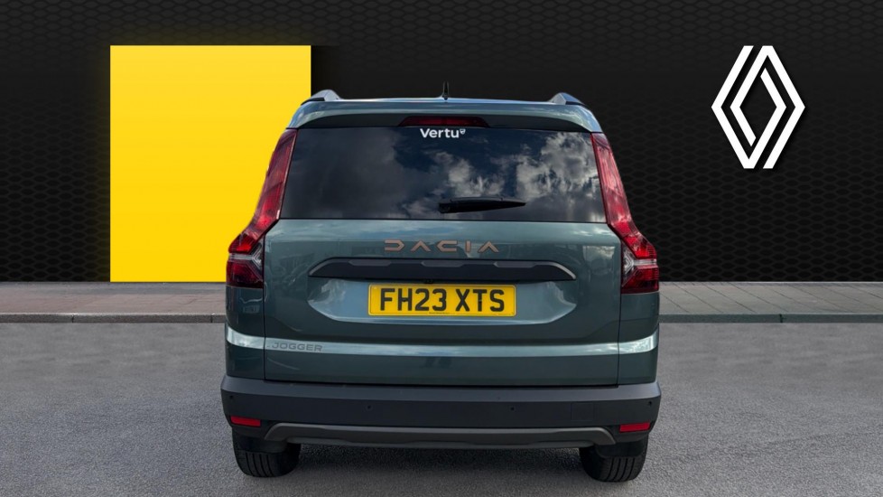 Dacia Jogger 1.0 TCe Extreme 5dr Petrol Estate - Image 6