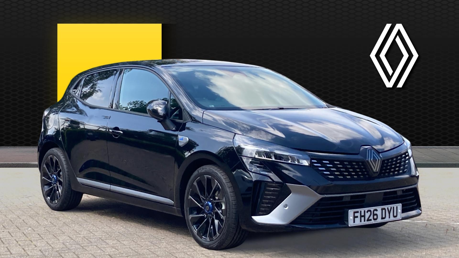 Renault Clio listing photo