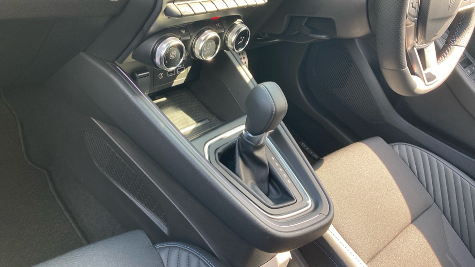 Renault Clio 1.6 E-TECH FH 145 Techno Esprit Alpine 5dr Auto Hybrid Hatchback - Image 13