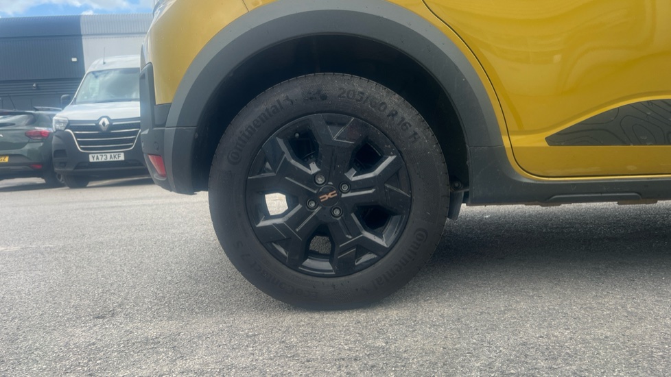 Dacia Sandero Stepway 1.0 TCe Extreme 5dr Petrol Hatchback - Image 7