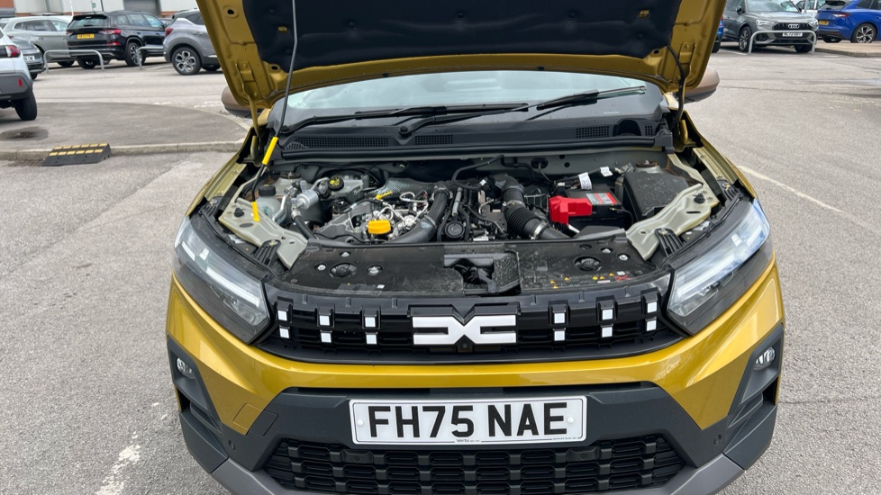 Dacia Sandero Stepway 1.0 TCe Extreme 5dr Petrol Hatchback - Image 8