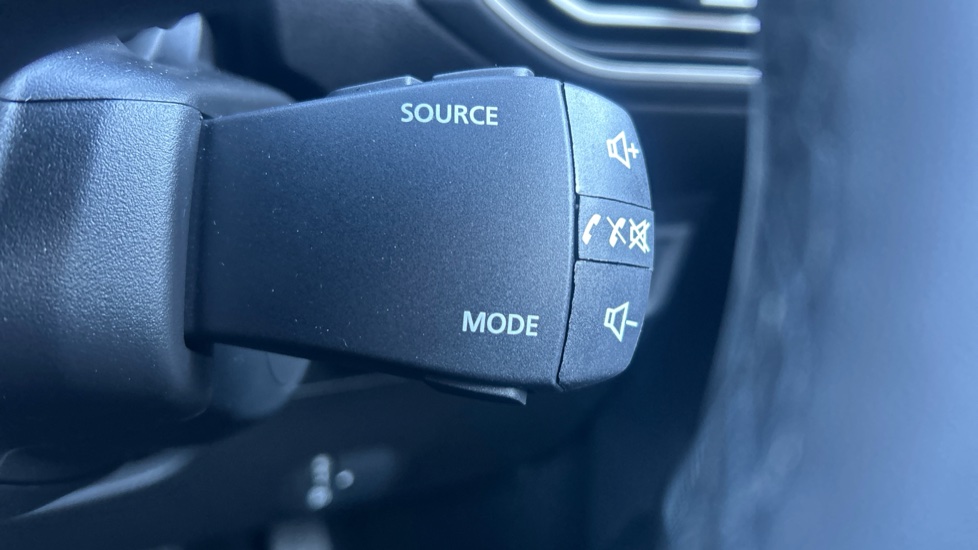 Dacia Sandero 1.0 Tce Expression 5dr Bi Fuel Hatchback - Image 25