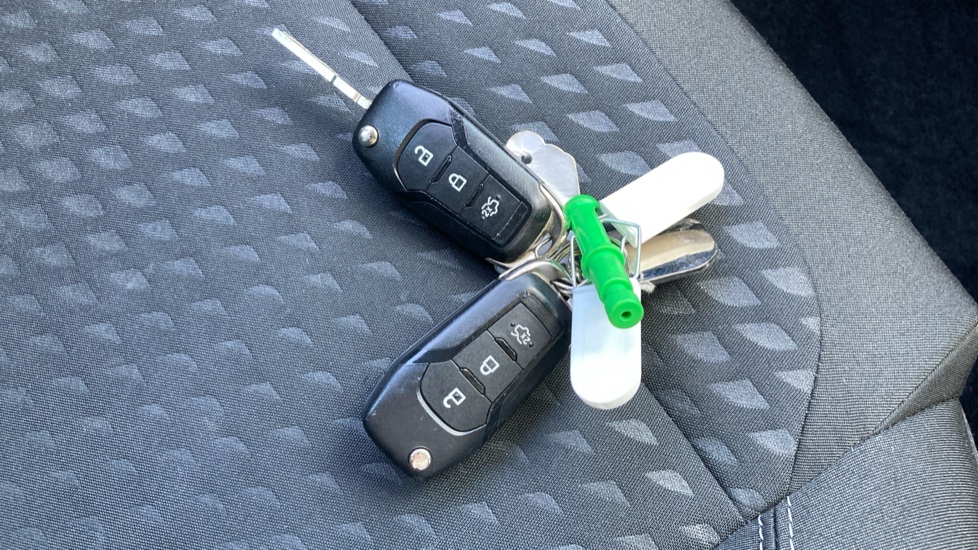 Ford Fiesta 1.1 Zetec 5dr Petrol Hatchback - Image 20