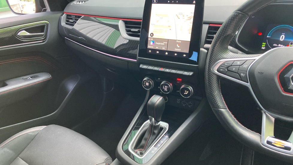 Renault Arkana 1.6 E-TECH Hybrid 145 R.S. Line 5dr Auto Hybrid Estate - Image 14