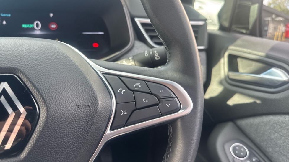Renault Clio 1.6 E-TECH full hybrid 145 Techno 5dr Auto Hybrid Hatchback - Image 22