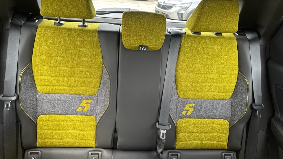 Renault 5 110kW Iconic Five + Comfort Range 52kWh 5dr Auto Electric Hatchback - Image 15