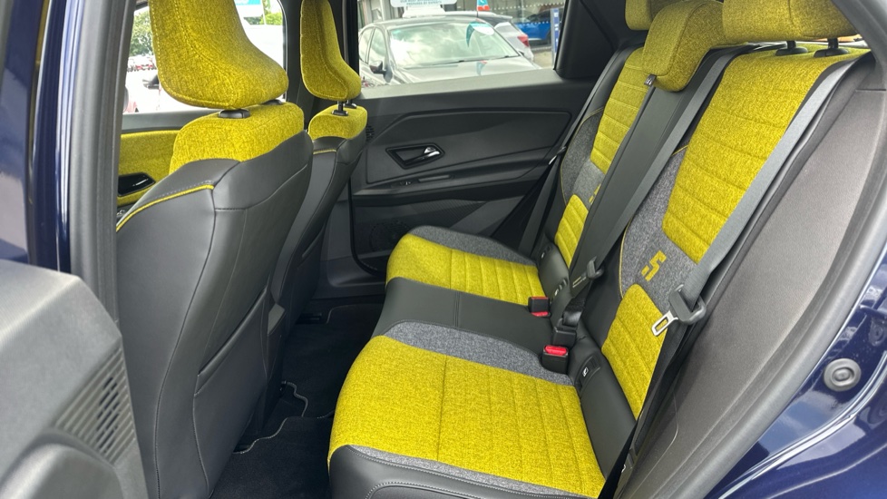 Renault 5 110kW Iconic Five + Comfort Range 52kWh 5dr Auto Electric Hatchback - Image 16