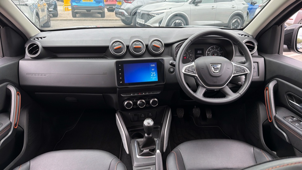 Dacia Duster 1.0 TCe 90 Extreme SE 5dr Petrol Estate - Image 10