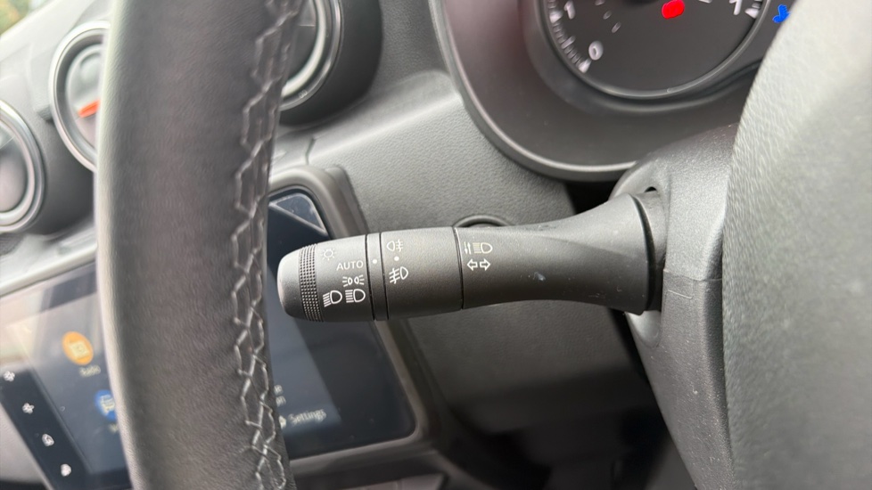 Dacia Duster 1.0 TCe 90 Extreme SE 5dr Petrol Estate - Image 24