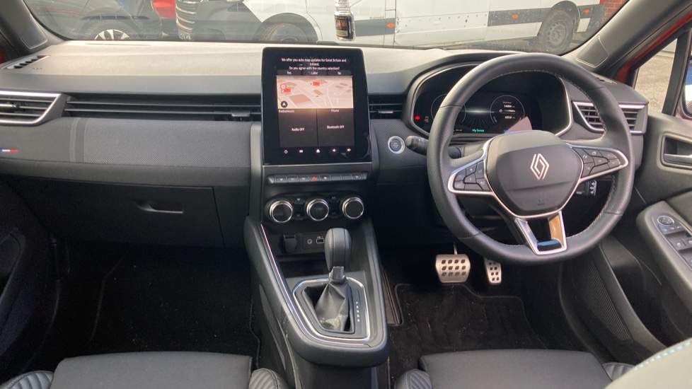 Renault Clio 1.6 E-TECH full hybrid 145 Esprit Alpine 5dr Auto Hybrid Hatchback - Image 10