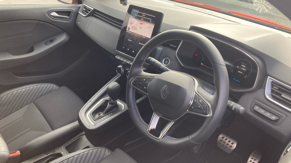 Renault Clio 1.6 E-TECH full hybrid 145 Esprit Alpine 5dr Auto Hybrid Hatchback - Image 11