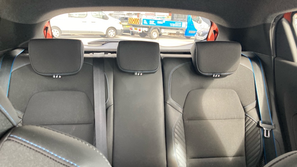 Renault Clio 1.6 E-TECH full hybrid 145 Esprit Alpine 5dr Auto Hybrid Hatchback - Image 15