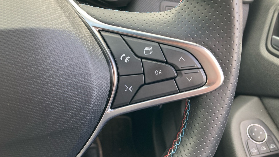 Renault Clio 1.6 E-TECH full hybrid 145 Esprit Alpine 5dr Auto Hybrid Hatchback - Image 25