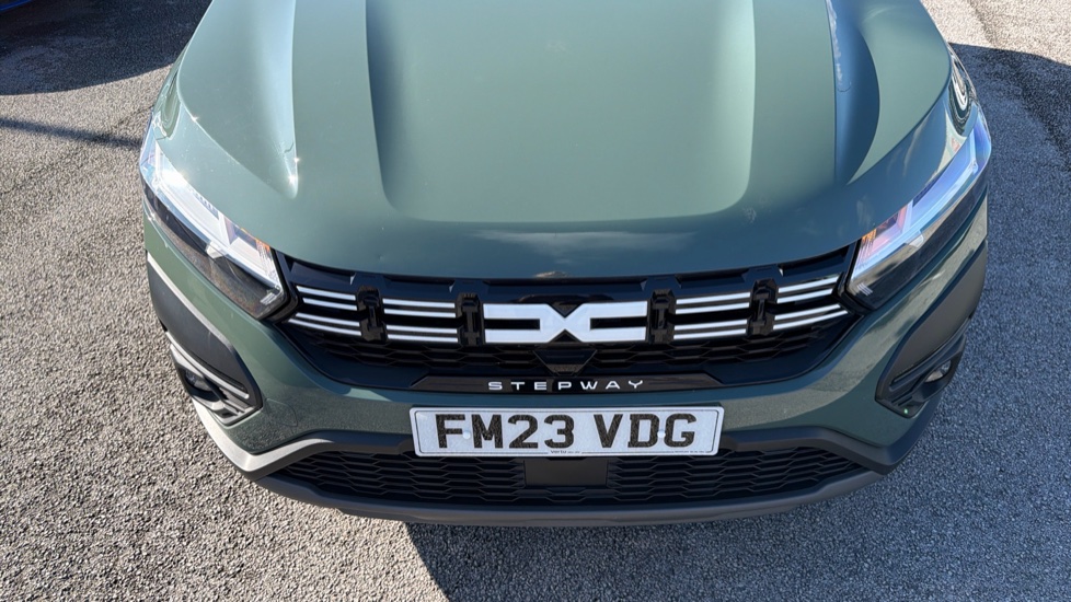 Dacia Sandero Stepway 1.0 TCe Expression 5dr Petrol Hatchback - Image 8