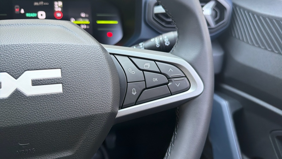 Dacia Bigster 1.8 Hybrid 155 Expression 5dr Auto Hybrid Estate - Image 22