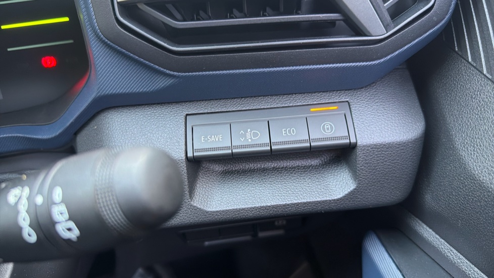Dacia Bigster 1.8 Hybrid 155 Expression 5dr Auto Hybrid Estate - Image 25
