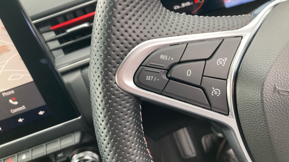 Renault Captur 1.6 E-TECH Hybrid 145 R.S. Line 5dr Auto Hybrid Hatchback - Image 33