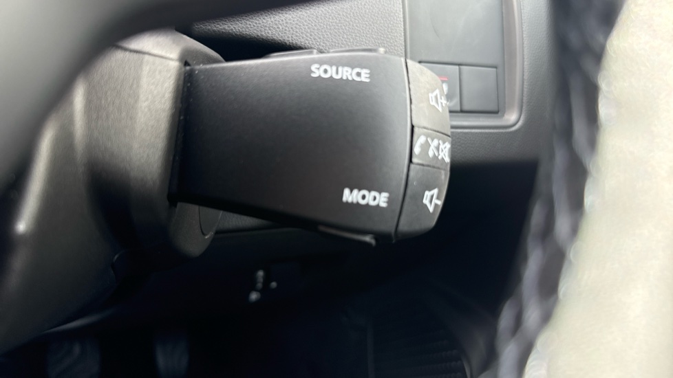Dacia Duster 1.0 TCe 90 Journey 5dr Petrol Estate - Image 23