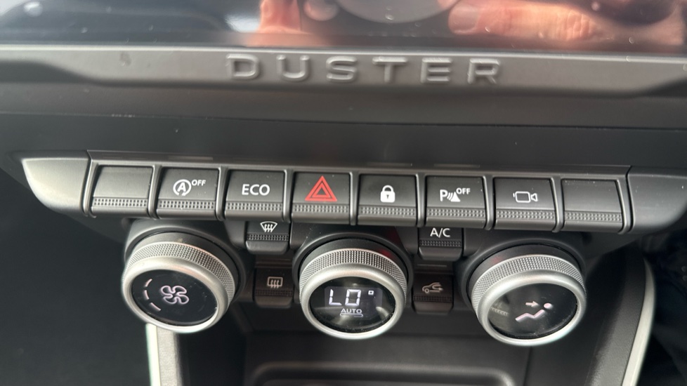 Dacia Duster 1.0 TCe 90 Journey 5dr Petrol Estate - Image 25