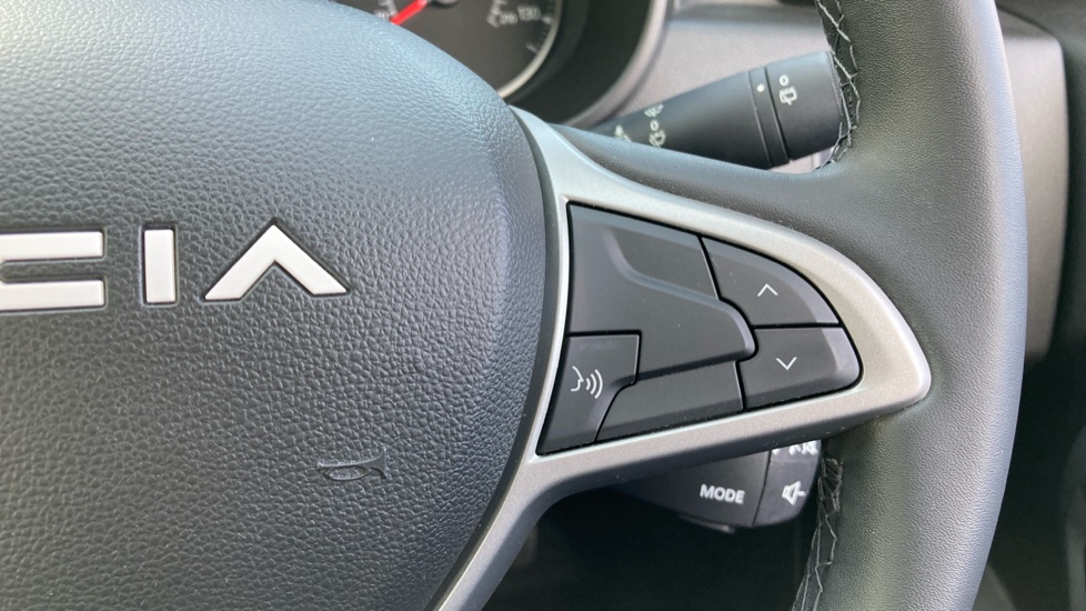 Dacia Duster 1.0 TCe 90 Expression 5dr Petrol Estate - Image 23