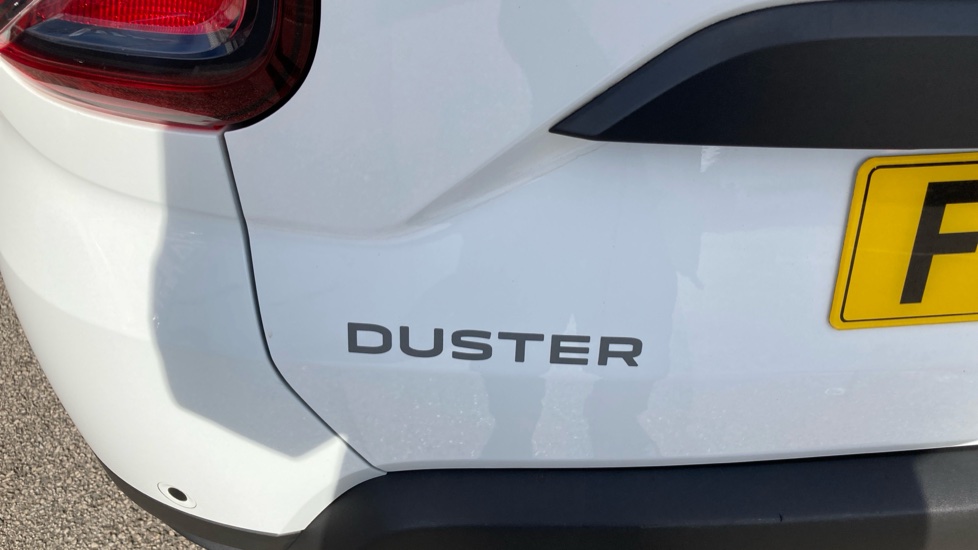 Dacia Duster 1.0 TCe 90 Expression 5dr Petrol Estate - Image 35