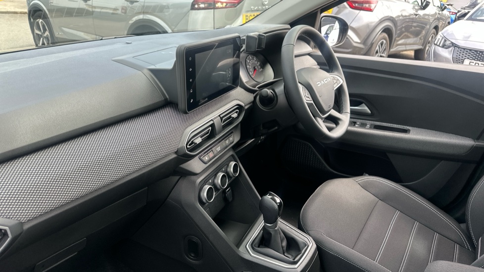Dacia Sandero 1.0 Tce Journey 5dr CVT Petrol Hatchback - Image 9