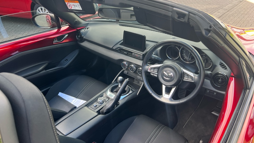 Mazda MX-5 1.5 [132] SE-L 2dr Petrol Convertible - Image 11