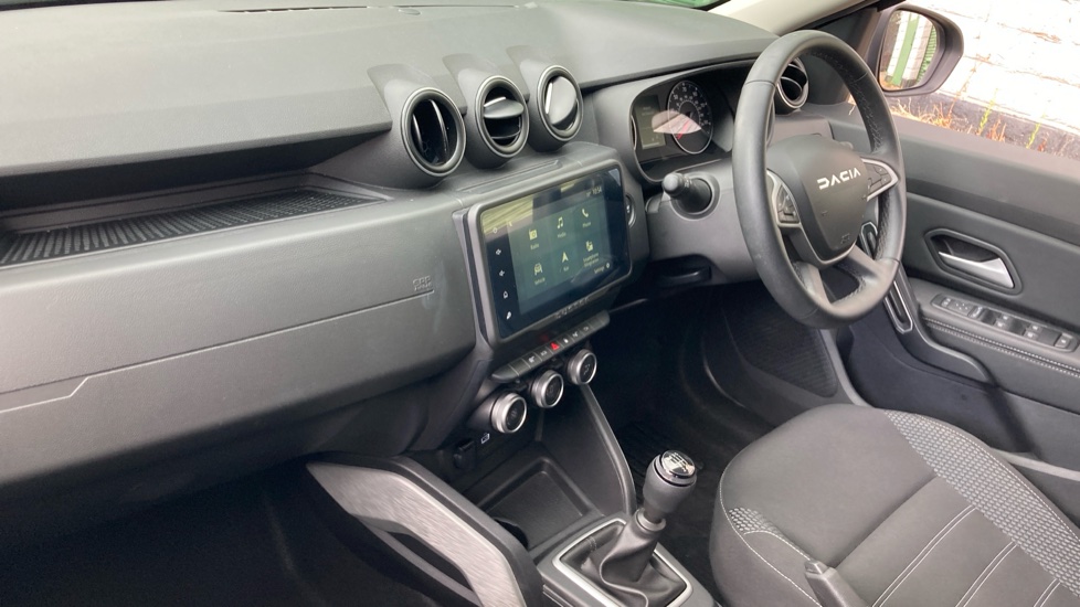 Dacia Duster 1.0 TCe 90 Journey 5dr Petrol Estate - Image 9