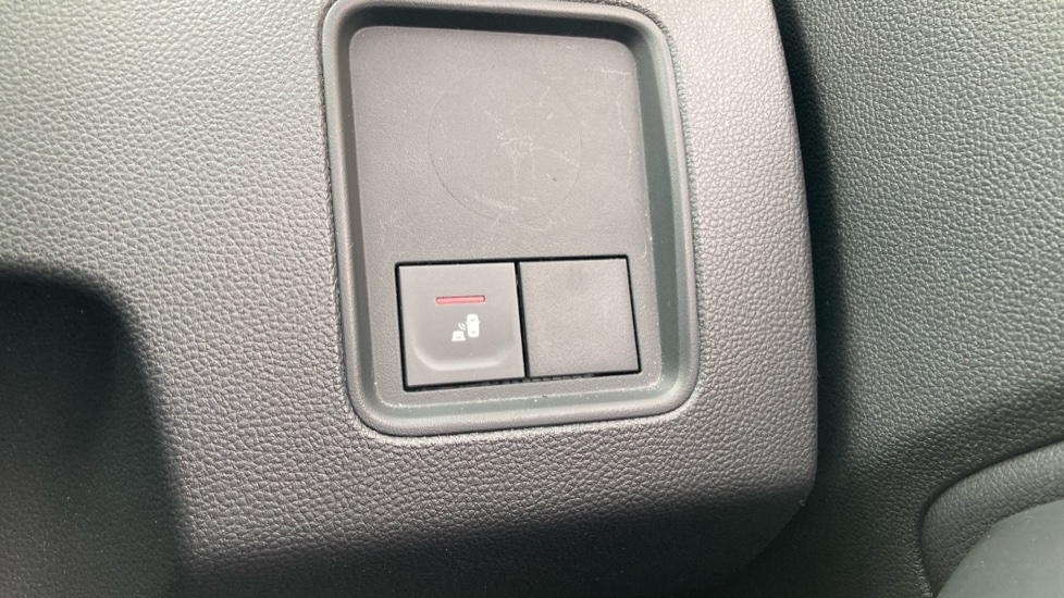 Dacia Duster 1.0 TCe 90 Journey 5dr Petrol Estate - Image 28