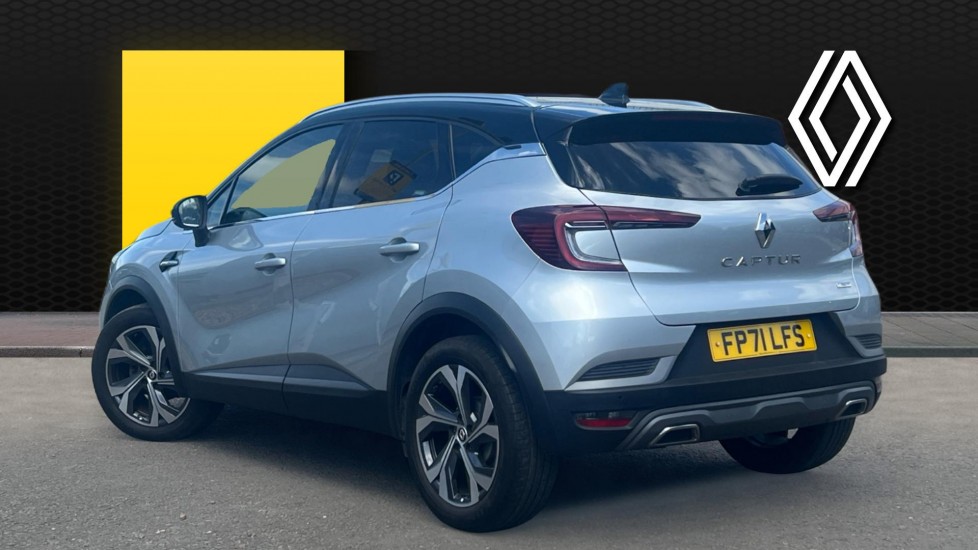 Renault Captur 1.3 TCE 140 R.S. Line 5dr EDC Petrol Hatchback - Image 2