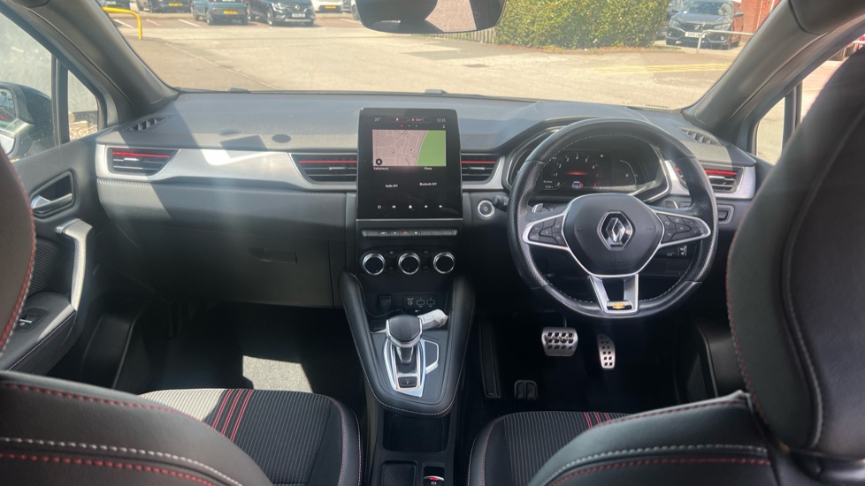 Renault Captur 1.3 TCE 140 R.S. Line 5dr EDC Petrol Hatchback - Image 10