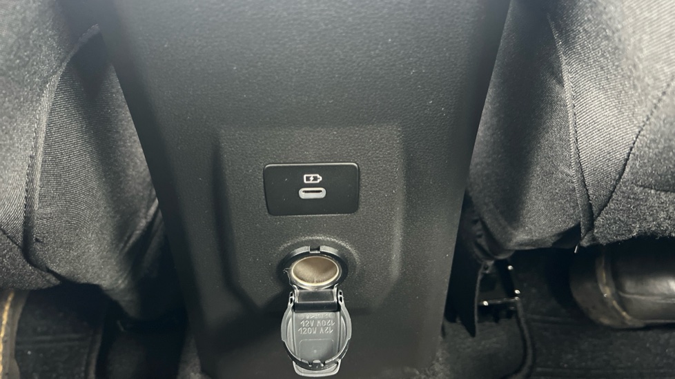 Dacia Sandero 1.0 Tce Journey 5dr CVT Petrol Hatchback - Image 27