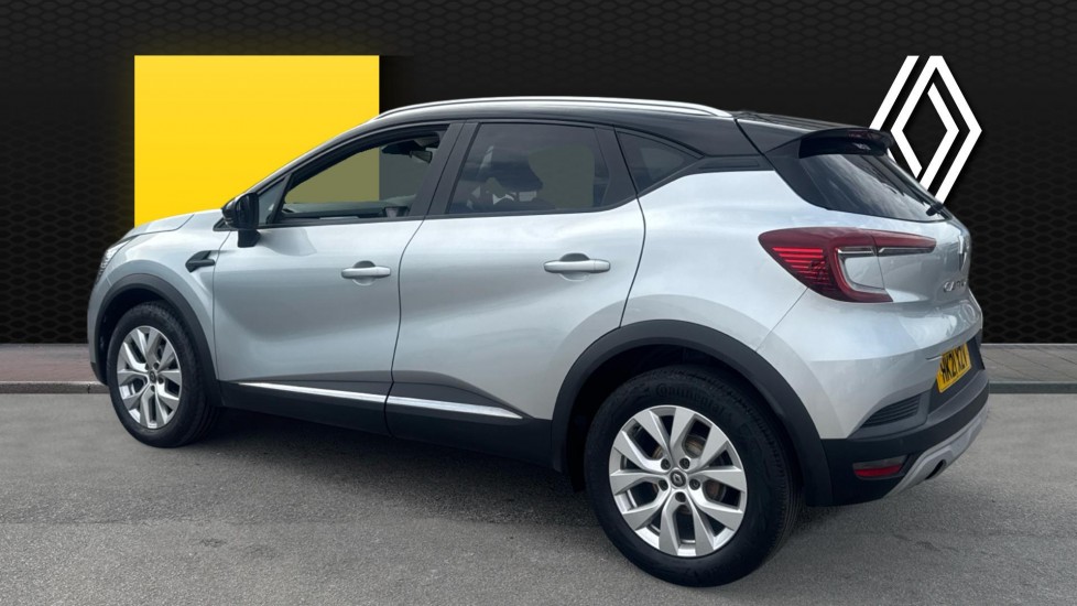 Renault Captur 1.3 TCE 130 Iconic 5dr Petrol Hatchback - Image 2