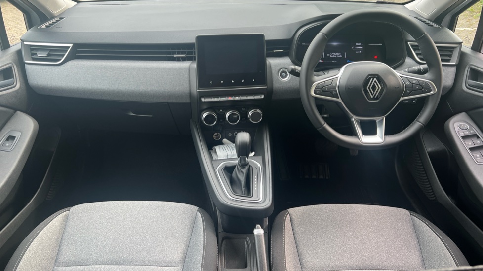 Renault Clio 1.6 E-TECH full hybrid 145 Evolution 5dr Auto Hybrid Hatchback - Image 10