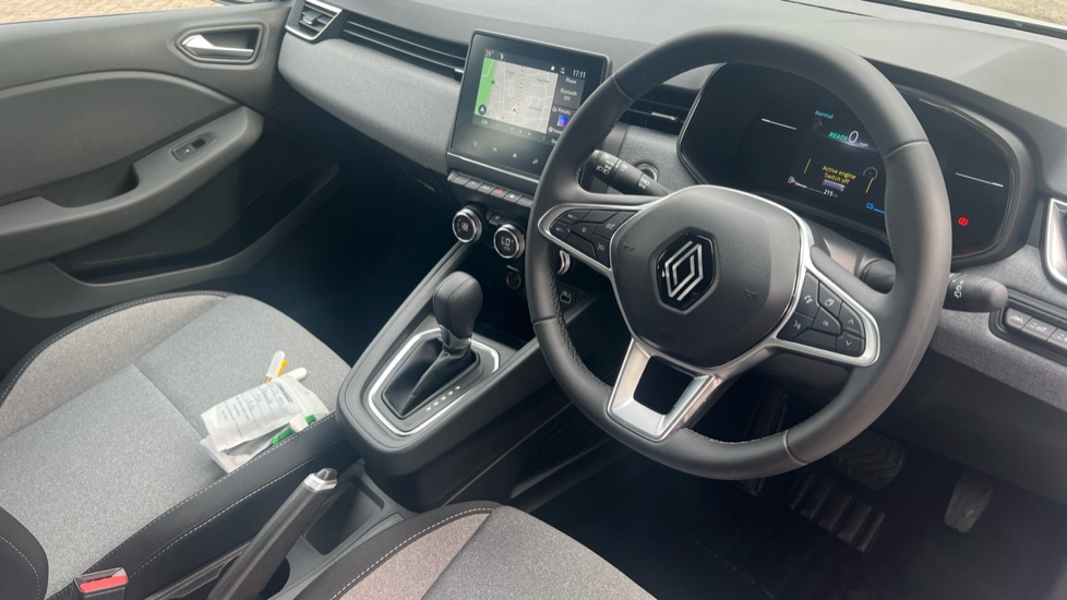 Renault Clio 1.6 E-TECH full hybrid 145 Evolution 5dr Auto Hybrid Hatchback - Image 11
