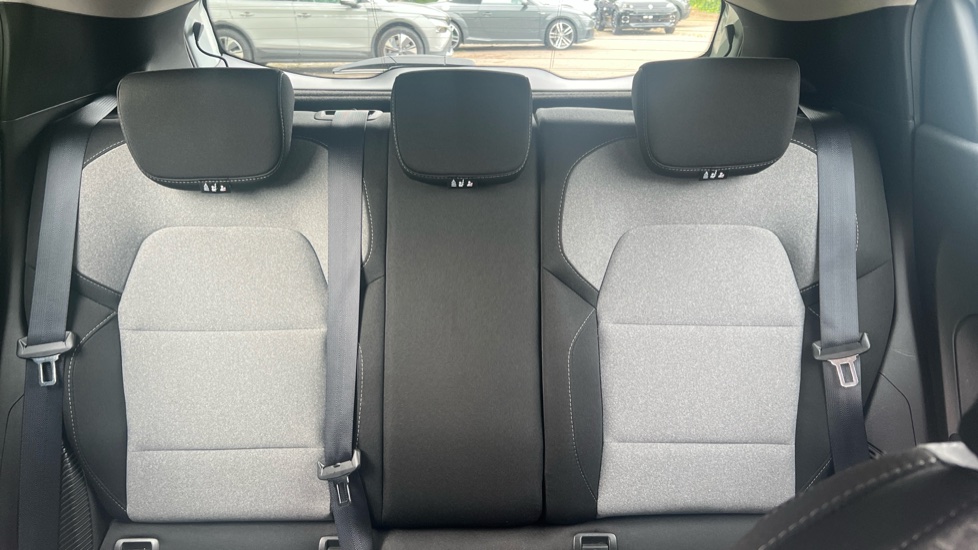 Renault Clio 1.6 E-TECH full hybrid 145 Evolution 5dr Auto Hybrid Hatchback - Image 15