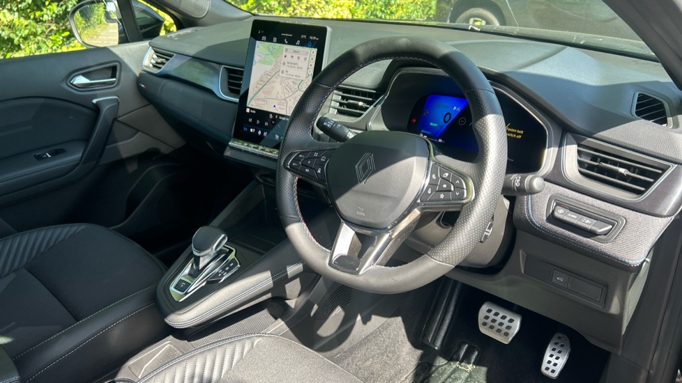 Renault Symbioz 1.6 E-Tech FHEV 145 Techno Esprit Alpine 5dr Auto Hybrid Estate - Image 11