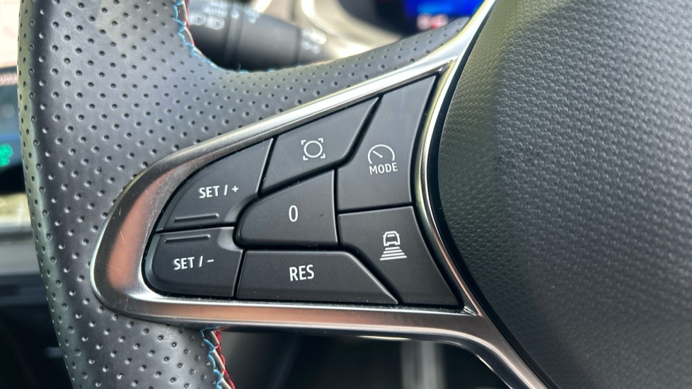 Renault Symbioz 1.6 E-Tech FHEV 145 Techno Esprit Alpine 5dr Auto Hybrid Estate - Image 25