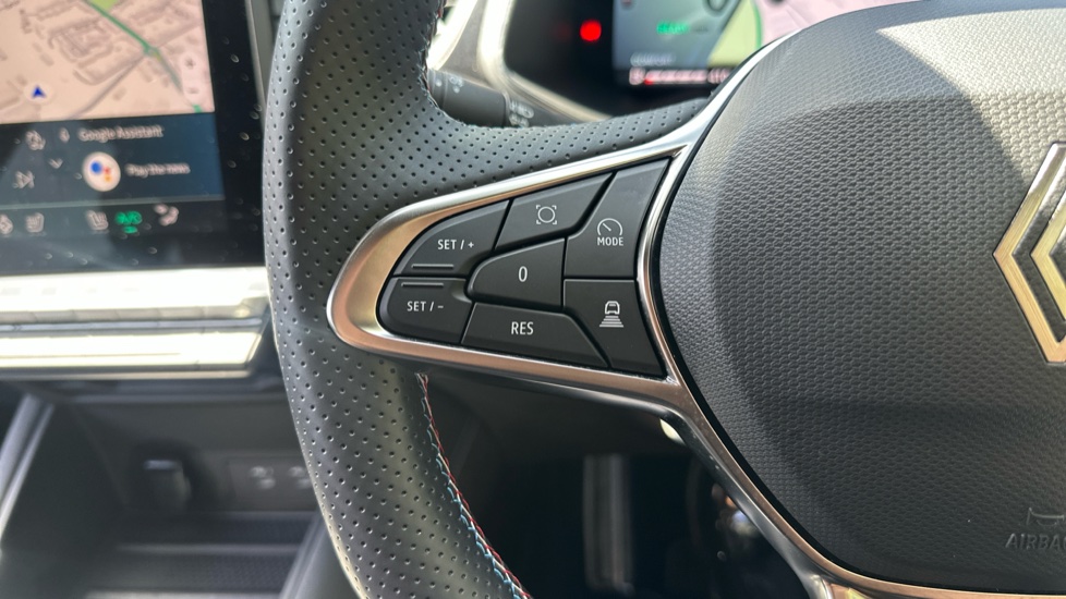 Renault Symbioz 1.6 E-Tech FHEV 145 Techno Esprit Alpine 5dr Auto Hybrid Estate - Image 21